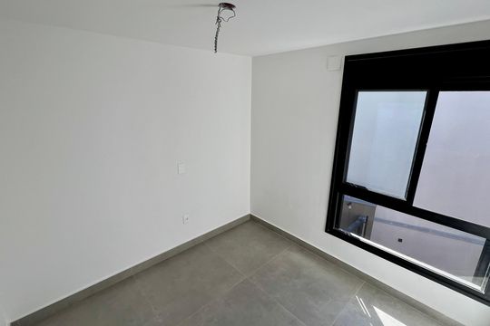 Quarto 2 de casa à venda com 3 quartos, 276m² em Vila Madalena, São Paulo