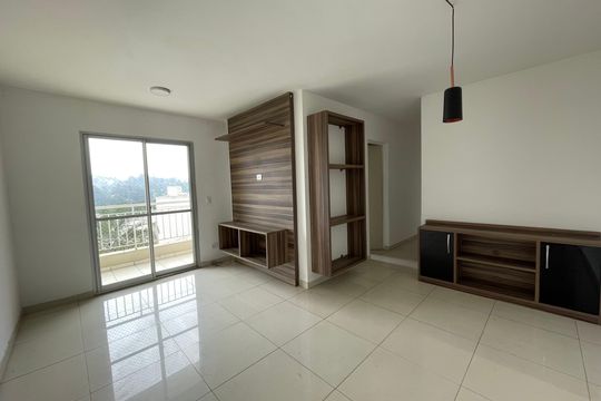 Apartamento para alugar com 3 quartos, 70m² em Caiapia, Cotia