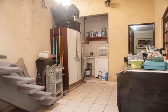 Área de Serviço de casa à venda com 3 quartos, 234m² em Vila Clementino, São Paulo