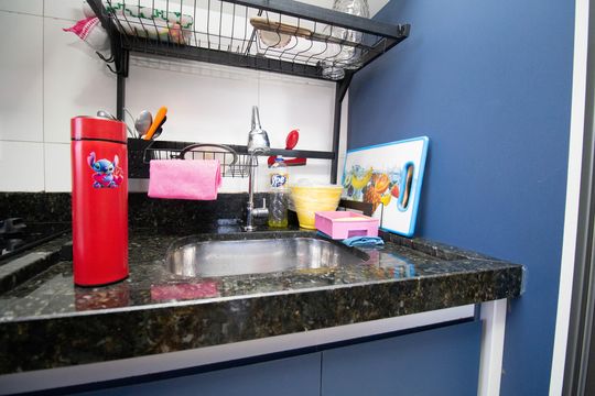 Cozinha e Área de Serviço de apartamento para alugar com 2 quartos, 55m² em Setor Habitacional Vicente Pires, Brasília