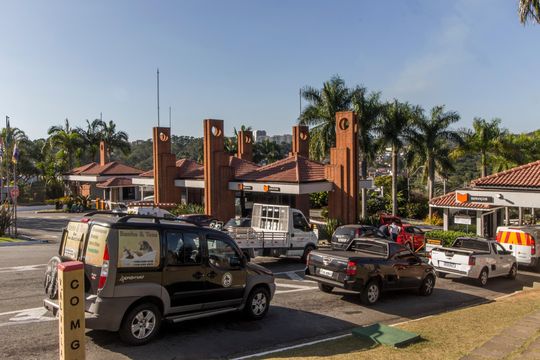 Vista da Rua de casa de condomínio para alugar com 4 quartos, 1500m² em Alphaville Residencial Zero, Barueri