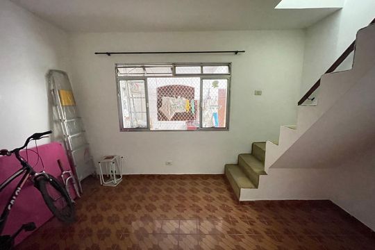 Sala de casa para alugar com 2 quartos, 64m² em Vila São Silvestre, São Paulo