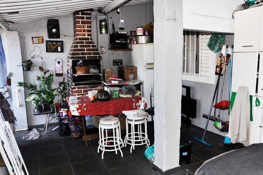 Área de Serviço  de casa à venda com 2 quartos, 250m² em Jardim Monjolo, São Paulo