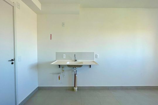 Cozinha de apartamento para alugar com 2 quartos, 32m² em Parque Novo Mundo, São Paulo