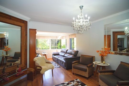 Apartamento à venda com 3 quartos, 99m² em Vila Ipiranga, Porto Alegre