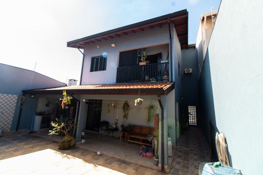 Área comum de casa à venda com 3 quartos, 240m² em Parque Alto Taquaral, Campinas
