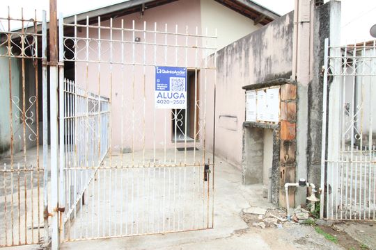 Fachada de casa para alugar com 2 quartos, 70m² em Bosque dos Eucaliptos, São José dos Campos
