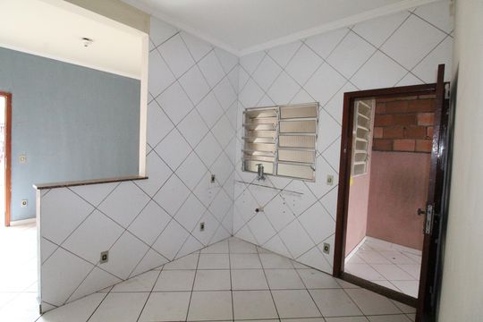 Cozinha de casa para alugar com 2 quartos, 70m² em Bosque dos Eucaliptos, São José dos Campos