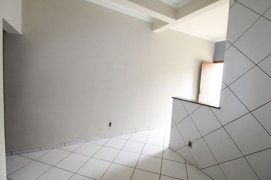 Cozinha de casa para alugar com 2 quartos, 70m² em Bosque dos Eucaliptos, São José dos Campos