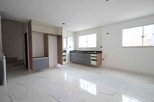Casa de Condomínio à venda com 3 quartos, 117m² em Vila Metalúrgica, Santo André