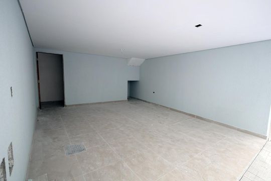Garagem de casa de condomínio à venda com 2 quartos, 129m² em Vila Metalúrgica, Santo André