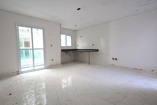 Casa de Condomínio à venda com 2 quartos, 129m² em Vila Metalúrgica, Santo André