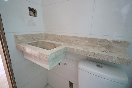 Banheiro da Suíte 2 de casa de condomínio à venda com 2 quartos, 129m² em Vila Metalúrgica, Santo André