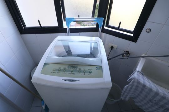 Área de Serviço de apartamento para alugar com 2 quartos, 153m² em Jardim Asturias, Guarujá