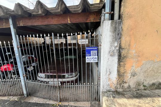 Placa de casa de condomínio para alugar com 1 quarto, 50m² em Parque Peruche, São Paulo