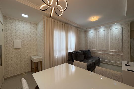 Sala de apartamento à venda com 2 quartos, 63m² em Vila Santo Alberto, Santo André