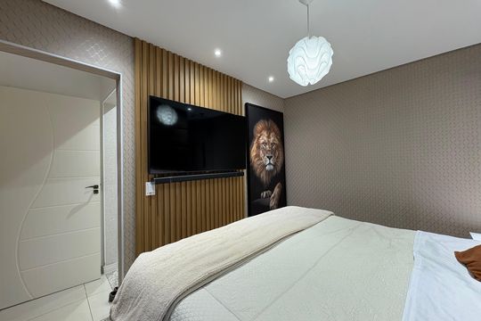 Quarto de apartamento à venda com 2 quartos, 63m² em Vila Santo Alberto, Santo André