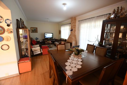 Casa à venda com 4 quartos, 230m² em Loteamento Parque das Hortências (sousas), Campinas