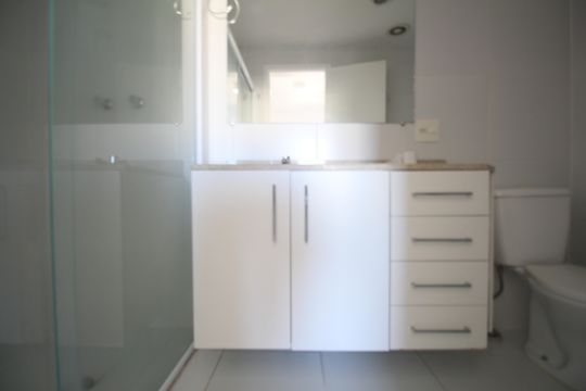 Banheiro de apartamento à venda com 1 quarto, 49m² em Vila Andrade, São Paulo