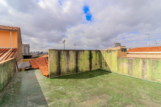 Terraço de casa para alugar com 3 quartos, 250m² em Jardim Monte Azul, São Paulo
