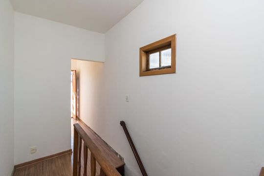 Sala de casa de condomínio para alugar com 2 quartos, 85m² em Olaria, Rio de Janeiro