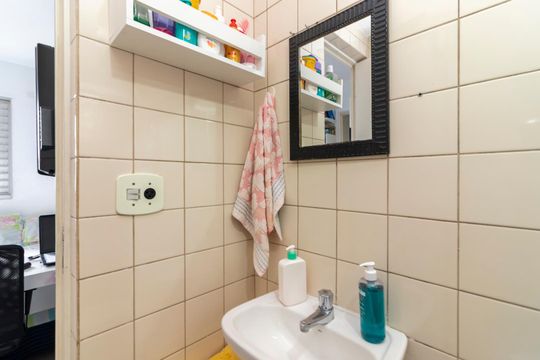 Banheiro da Suíte de apartamento à venda com 3 quartos, 70m² em Vila Bela Vista (zona Norte), São Paulo