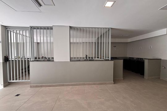 Área comum de kitnet/studio para alugar com 1 quarto, 18m² em Vila Nova Conceição, São Paulo