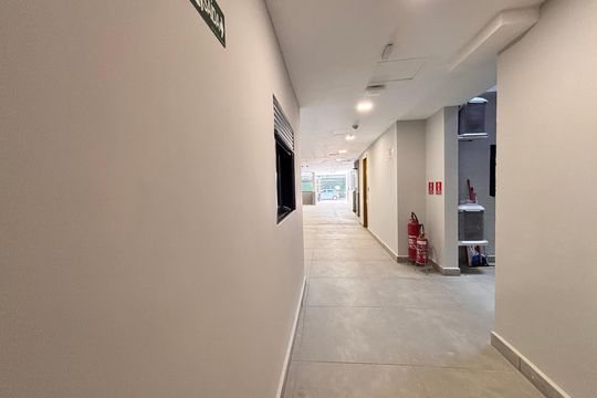 Área comum de kitnet/studio para alugar com 1 quarto, 18m² em Vila Nova Conceição, São Paulo