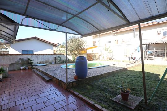 Área comum - Piscina de casa à venda com 6 quartos, 173m² em Fátima, Canoas