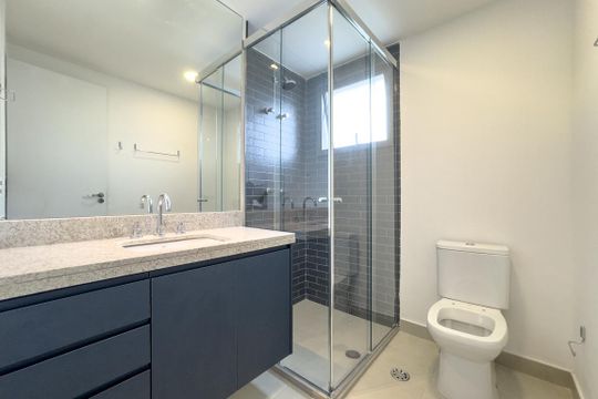 Banheiro da Suíte 1 de apartamento à venda com 2 quartos, 86m² em Pinheiros, São Paulo