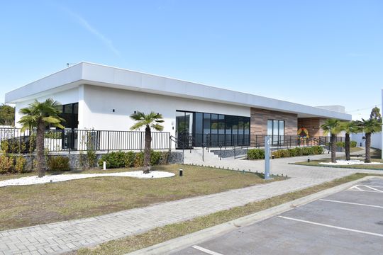 Área comum de casa de condomínio à venda com 3 quartos, 171m² em Santa Cândida, Curitiba