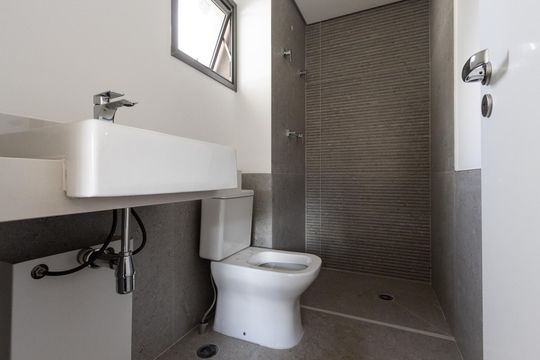 Banheiro Suíte 2 de apartamento para alugar com 2 quartos, 73m² em Perdizes, São Paulo