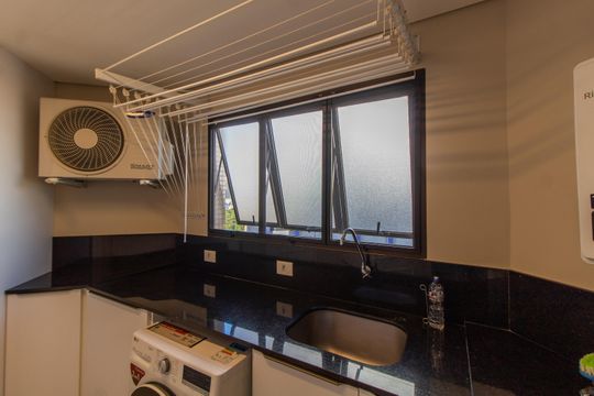 Área de Serviço de apartamento à venda com 3 quartos, 138m² em Cambuí, Campinas