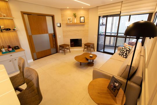 Apartamento à venda com 3 quartos, 138m² em Cambuí, Campinas