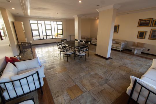 Área comum de apartamento à venda com 3 quartos, 138m² em Cambuí, Campinas