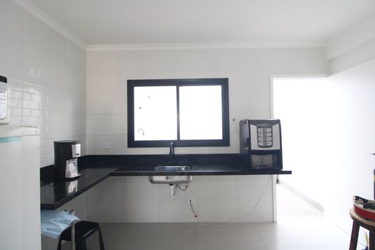 Cozinha  de casa à venda com 3 quartos, 125m² em Jardim Alzira, São Paulo