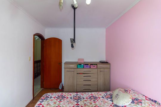 Quarto 3 de casa de condomínio à venda com 3 quartos, 200m² em Jardim Angela (zona Leste), São Paulo