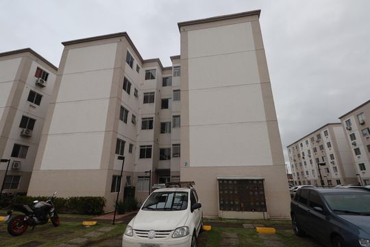 Fachada do bloco de apartamento para alugar com 2 quartos, 45m² em Mato Grande, Canoas