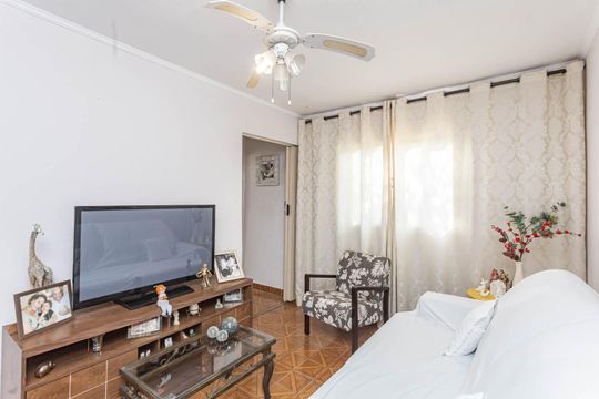 Casa à venda com 2 quartos, 320m² em São Salvador, São Paulo