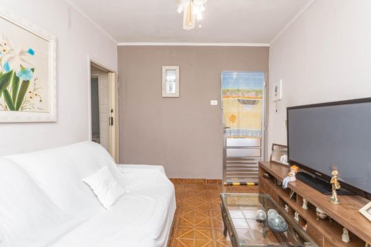 Sala de casa à venda com 2 quartos, 320m² em São Salvador, São Paulo