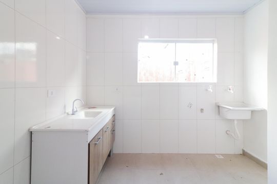 Sala/Cozinha de apartamento para alugar com 2 quartos, 35m² em Vila Dalva, São Paulo