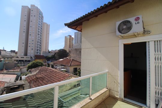 Varanda da Suíte 1 de casa à venda com 3 quartos, 175m² em Santa Teresinha, São Paulo