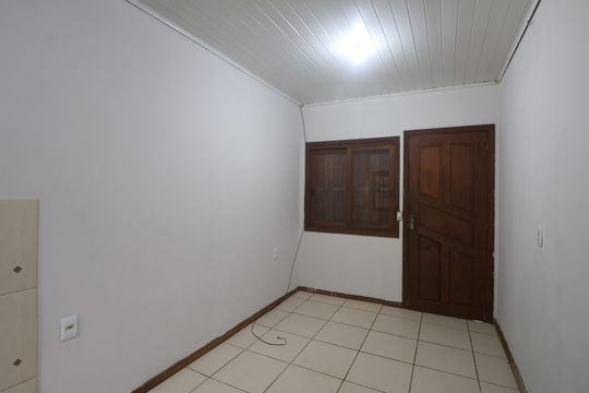 Sala/Cozinha de casa à venda com 2 quartos, 150m² em Mato Grande, Canoas