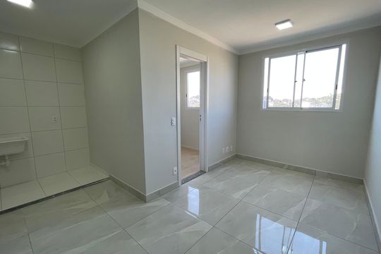 Apartamento para alugar com 2 quartos, 34m² em Jaguaré, São Paulo
