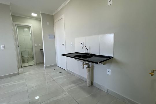 Cozinha de apartamento para alugar com 2 quartos, 34m² em Jaguaré, São Paulo