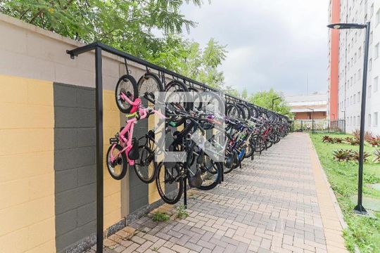 Área comum - Bicicletário de apartamento para alugar com 2 quartos, 34m² em Jaguaré, São Paulo