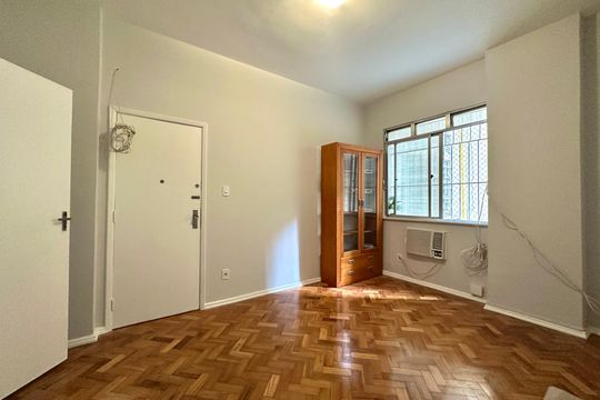 Apartamento para alugar com 2 quartos, 70m² em Humaitá, Rio de Janeiro