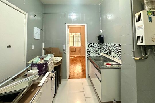 Cozinha de apartamento para alugar com 2 quartos, 70m² em Humaitá, Rio de Janeiro