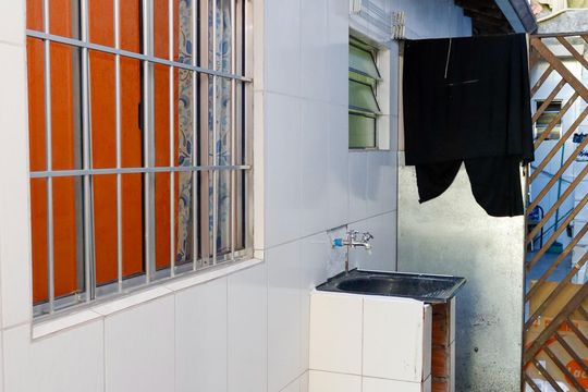 Lavanderia de casa para alugar com 2 quartos, 50m² em Santa Maria, Osasco