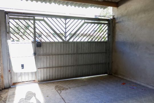 Garagem de casa para alugar com 2 quartos, 50m² em Santa Maria, Osasco
